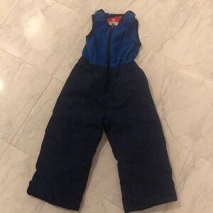KRICKETS snow pants with fleece bib. EUC!